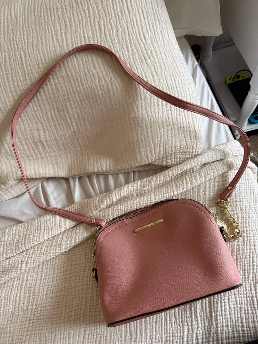 Steve Madden Dome Cross Body Purse bag - Picture 2 of 5